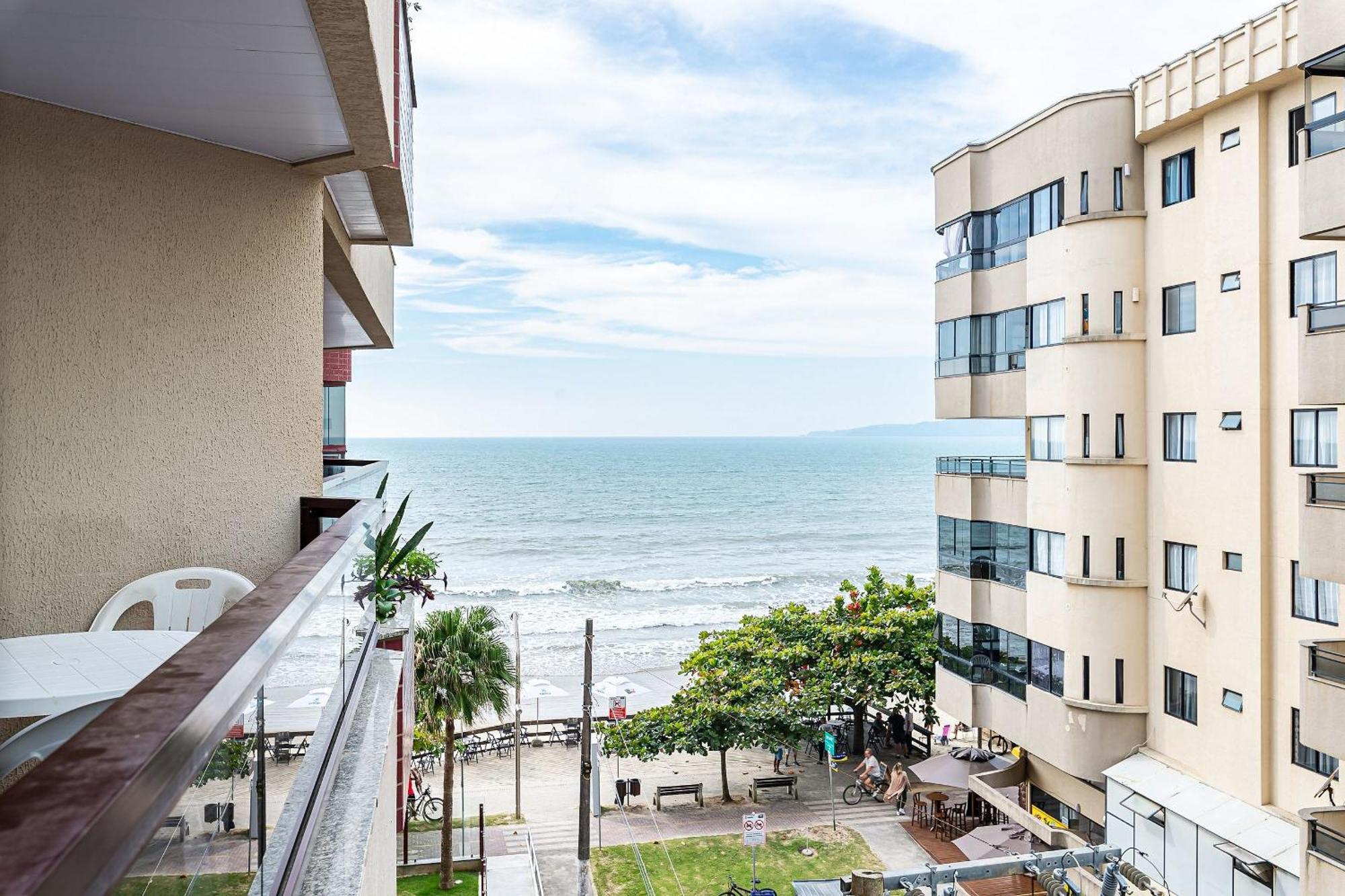 Apto Pe Na Areia Vista Mar Em Meia Praia Evb308 Itapema Ngoại thất bức ảnh